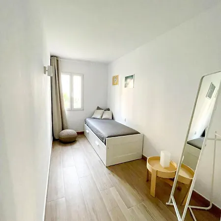 Apartment Lia Con Piscina En Port Addaia *
